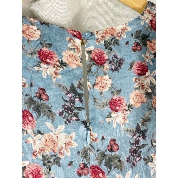 NSR Heidi Rouched Slit Front Floral Sky Midi Dress Size Large - Picture 9 of 12